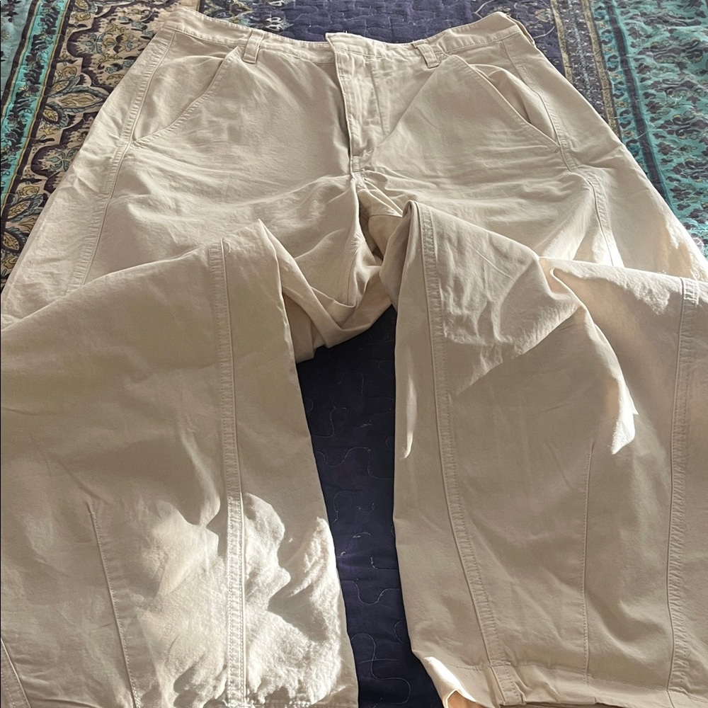 We the Free barrel khakis size 10